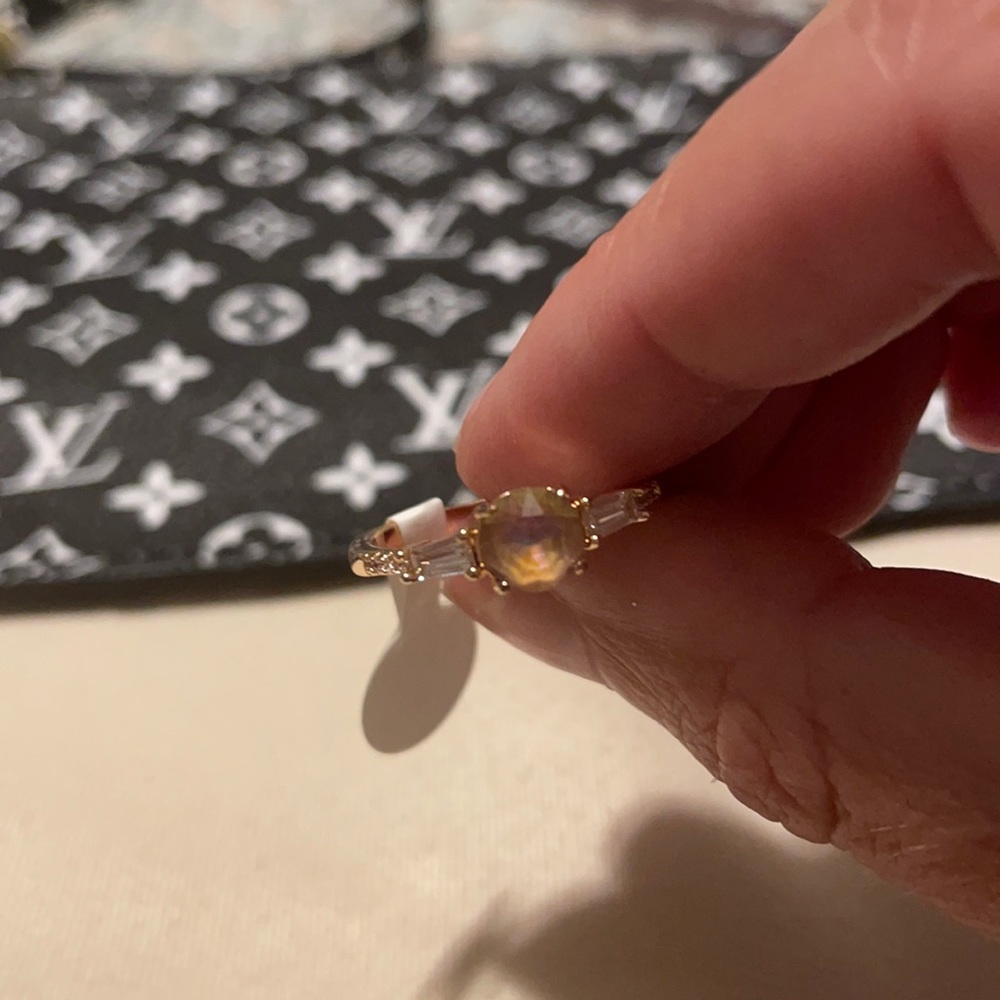Beautiful unicorn ring